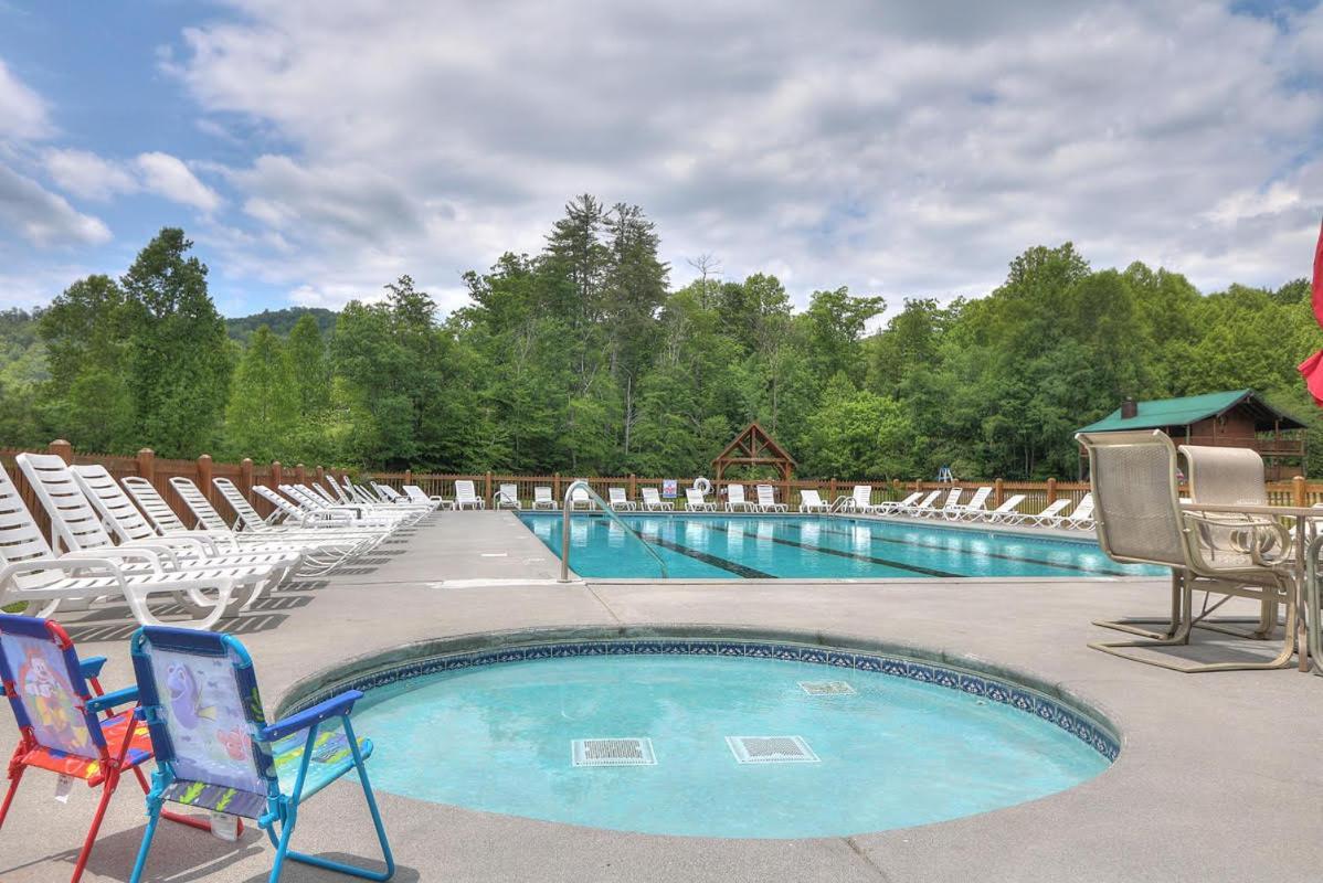 Wilderness Lodge, Hot Tub, Game Room, Pool Access, 1089 Free Tickets Each Paid Day, Dollywood And M Севьервилл Экстерьер фото